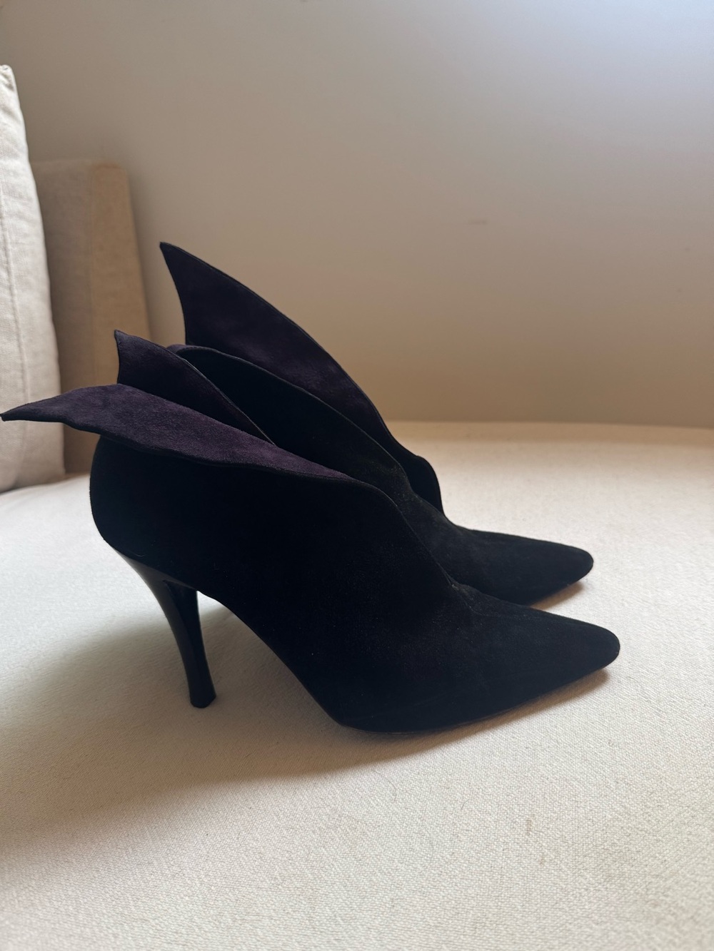 Barbara Bui Pointy Y2K Suede Winged Booties - 40 Witchy Goth Whimsigoth